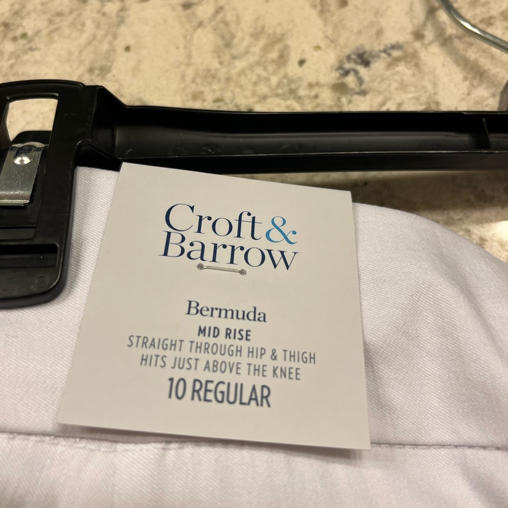Croft & Barrow White Bermuda Shorts - Picture 4 of 4